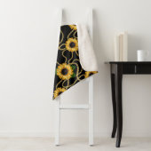 Classy Yellow Sunflower Stijlvol patroon op zwart Sherpa Deken (In situ)