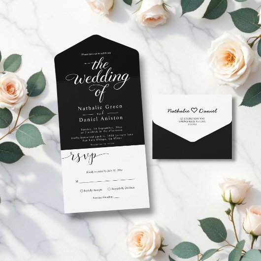 Classy zwart-wit kalligrafie script bruiloft all in one uitnodiging