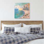 Claude Monet - Etretat: Beach and Falaise d'Amont Canvas Afdruk (Insitu (Slaapkamer))