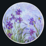 Claude Monet - Lila Irises / Iris Mauves Keramische Knop<br><div class="desc">Lila Irises / Iris Mauves - Claude Monet,  1914-1917</div>