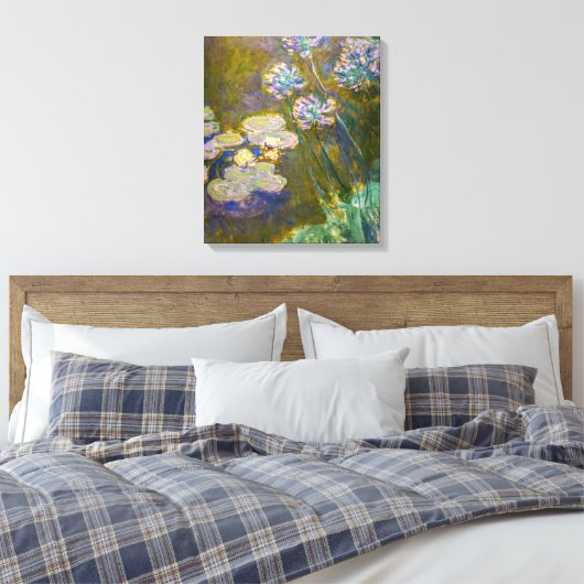 Claude Monet - Waterlelies en Agapanthus Canvas Afdruk (Insitu (Slaapkamer))