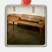 Clavichord, ooit eigendom van Franz Joseph Haydn Metalen Ornament (Voorkant)