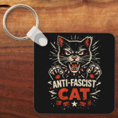 Claws of Resistance Sleutelhanger (Voorkant)