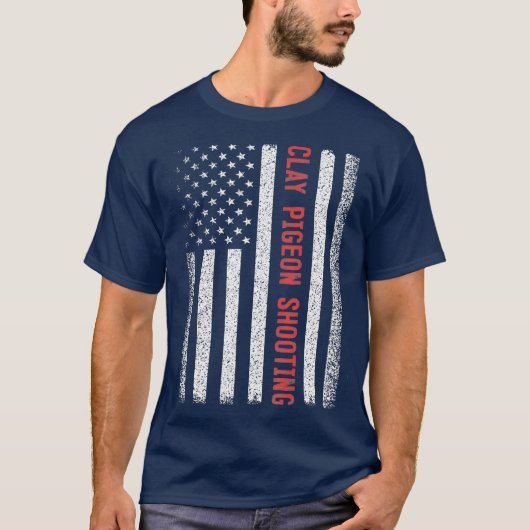 Clay Pigeon Shooting American Flag 4 juli T-shirt (Voorkant)