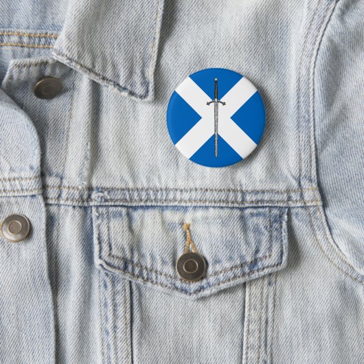 Claymore en Saltire Ronde Button 5,7 Cm (In situ)