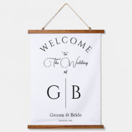 Clean Chic Wedding Reception Entrance Hangend Wandkleed