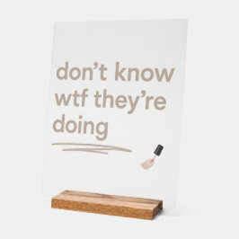 Clean Girl Chaos - Skincare Delulu Vibes Quote Acryl Bord