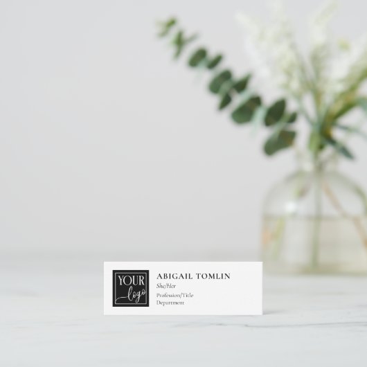 Clean minimalist uw Logo & persoonlijk voornaamwoo Mini Visitekaartje (Staand voorkant)