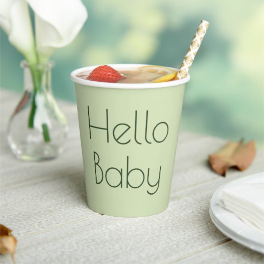 Clean Sage Green Genderneutraal Baby shower Papieren Bekers (Insitu)