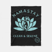 Clean & Serene Yoga Narcotics Anonymous Fleece Deken (Voorkant)