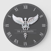 Clean White Gedetailleerde Medische Caduceus Antra Grote Klok (Voorkant)