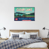 Clear Lake Pear Crate LabelLake County, CA Canvas Afdruk (Insitu (Slaapkamer))
