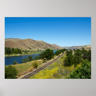 Clearwater River en BG&CM Railroad Tracks, Idaho Poster