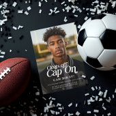 Cleats off Pet op Atleet Afstuderen Aankondiging