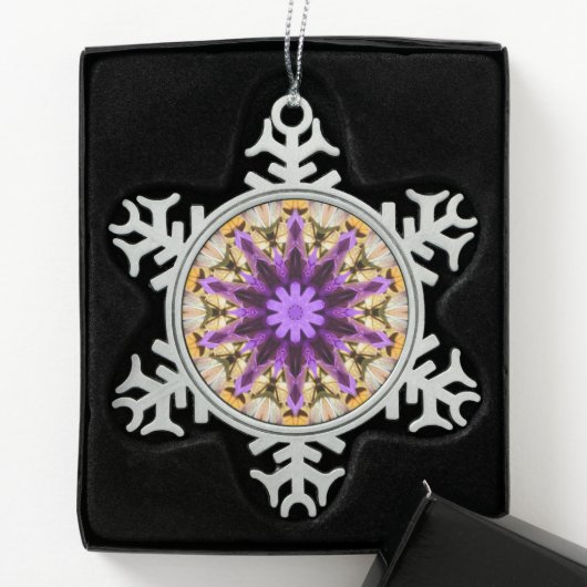 CLEMATIS TIN SNEEUWVLOK ORNAMENT (Kistje)