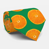 Clementines over groen stropdas (Opgerold)