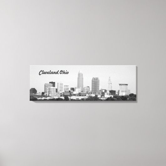 Cleveland OH B&W Lake Skyline Canvas Print (Voorkant)