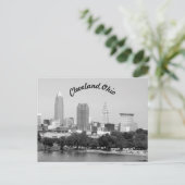 Cleveland, OH Lake Skyline B&W Curve Briefkaart (Staand voorkant)
