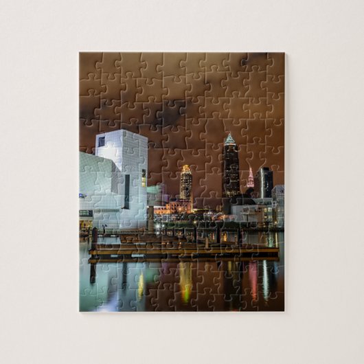 Cleveland Skyline bij nacht Legpuzzel (Verticaal)
