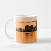 Cleveland stad Ohio zonsondergang skyline rivierla Koffiemok (Links)