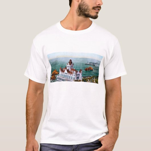 Cliff House T-shirt (Voorkant)