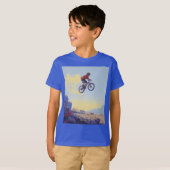 Cliff Jumping BMXer- BMX Rider Design T-shirt (Voorkant volledig)
