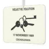 Clinking keys - velvet revolution symbol luchtverfrisser (Links)