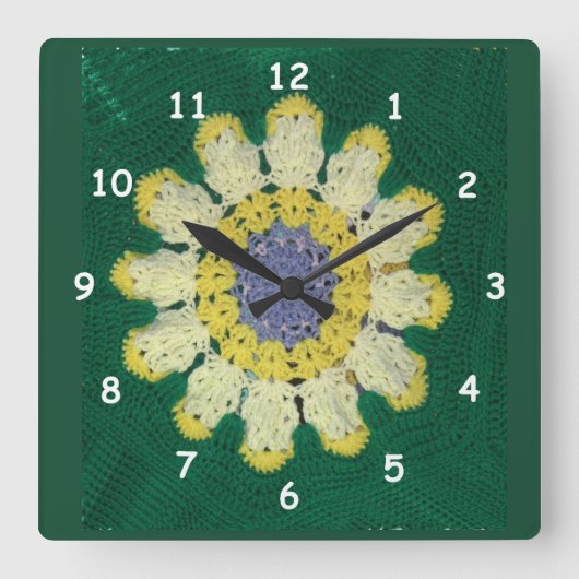 Clock - Crochet Pattern - Daisy Vierkante Klok (Voorkant)