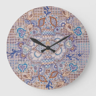 Clock with blue and brown floral design grote klok