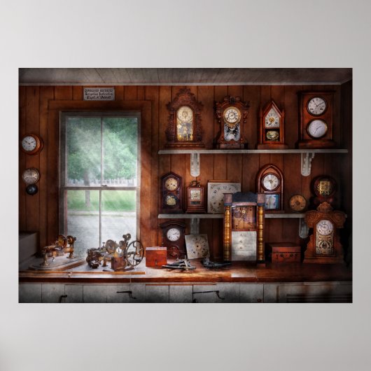 Clocksmith - in de Klokreparatieschop Poster (Voorkant)