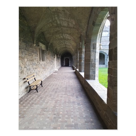 Cloister at Bryn Mawr College Foto Afdruk (Voorkant)
