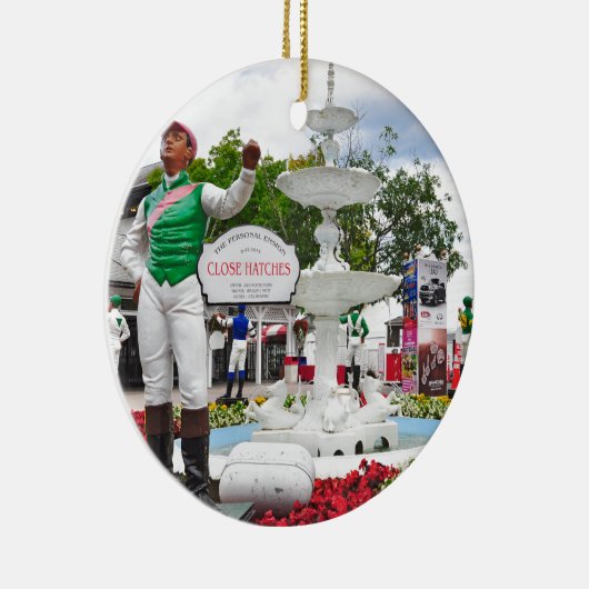 "Close Hatches" Champion Keramisch Ornament (Rechts)