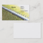 Close-up detail van een metalen kettingschakel hek visitekaartje (Voorkant / Achterkant)