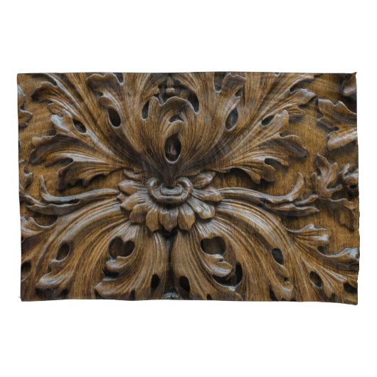 Close-up eiken houtsnijwerk: timmerwerk detail kussensloop (Voorkant)