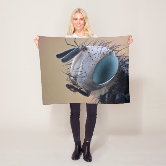 Close-up insectenkop fleece deken (In situ)