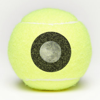 Close-up maan in de nachtelijke hemel.  Fotografie Tennisballen