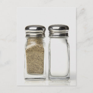 Close-up of a salt and a pepper shaker briefkaart
