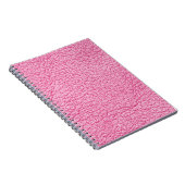 Close-up roze leer, gestructureerde achtergrond. notitieboek (Rechterzijde)