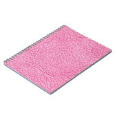 Close-up roze leer, gestructureerde achtergrond. notitieboek (Linkerzijde)