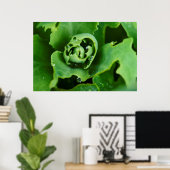 Close-up, sappige plant met waterdruppels poster (Thuiskantoor)