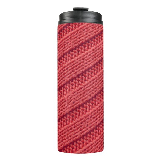 Close-up stripy gehaakte textuur. thermosbeker (Voorkant)