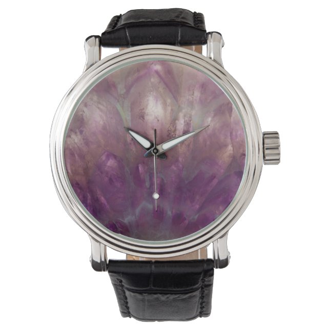 Close-up van een paarse Amethist Horloge (Voorkant)