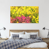 close-up van gekleurde bloei op canvasprint canvas afdruk (Insitu (Slaapkamer))