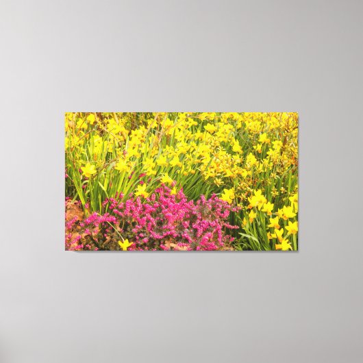 close-up van gekleurde bloei op canvasprint canvas afdruk (Voorkant)