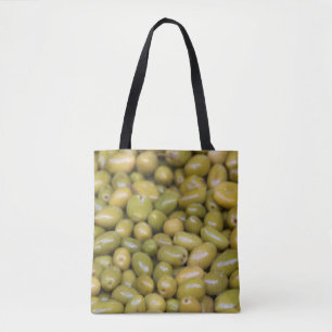 Close-up van groene olijven tote bag