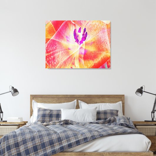 Close-up van Red Tulip Abstract Canvas Afdruk (Insitu (Slaapkamer))