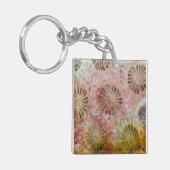 Close-up van roze koraal sleutelhanger (Voorkant Links)