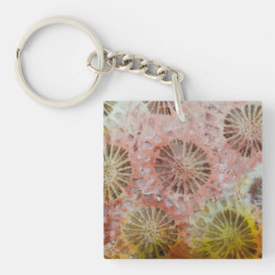 Close-up van roze koraal sleutelhanger