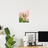Close-up van tulp en knop poster (Thuiskantoor)
