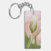 Close-up van tulp en knop sleutelhanger (Voorkant Links)